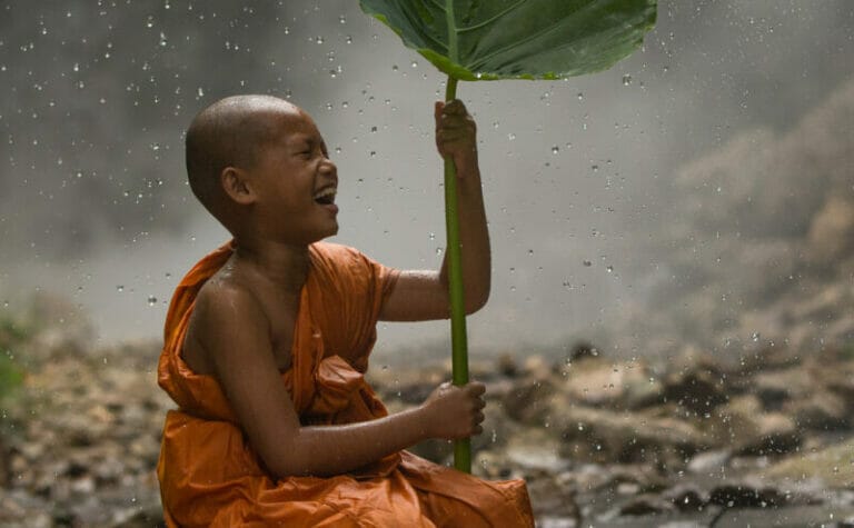 How to Be Happy in Life (The Buddhist Perspective)