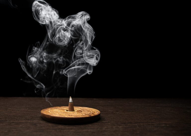 Does Incense Stop Burning on Its Own?